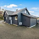 8 Person In Lyngdal-by Traum *