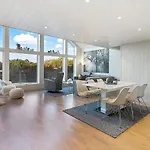 8 Person In 度假居 灵达尔