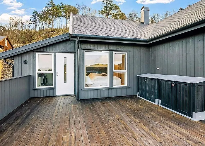 Holiday home 8 Person In Lyngdal-by Traum *